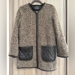 Elegant Black and Gray Quilted Teddy Jacket